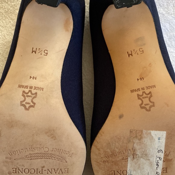 Beautiful brand new Evan- Picone size 5 and a half. - Picture 5 of 11